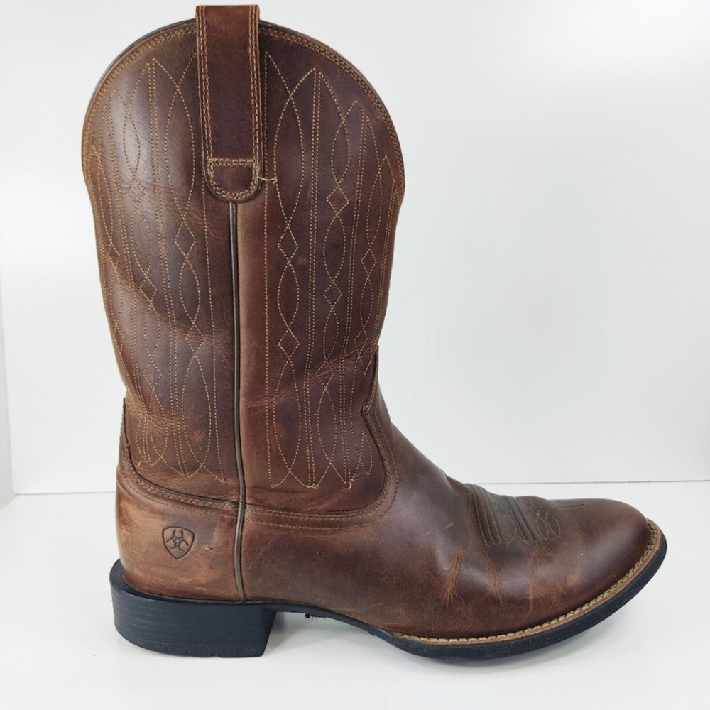 Ariat traditional men's brown leather boots wide
